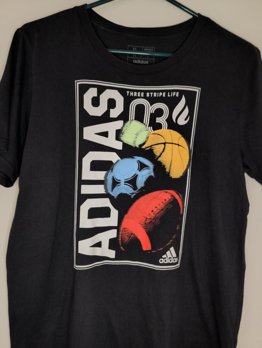 Adidas Three Stripe Life Shirt Youth XL Black Graphic Tee Basketball Football